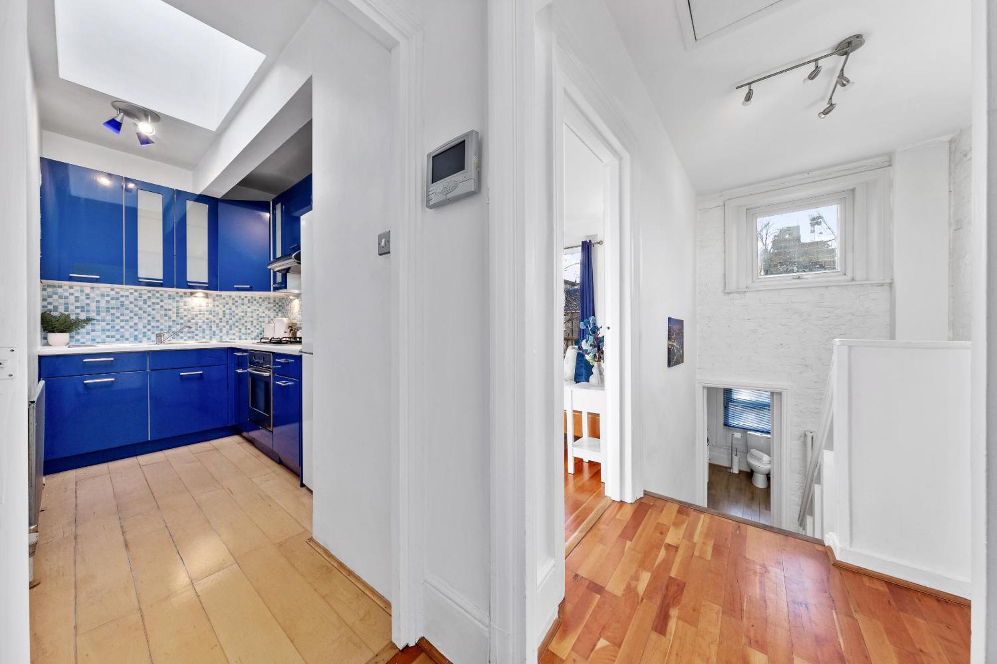 Balcony Blue Theme 1 Bedroom Central London Luxury Flat Near Hyde Park! Accommodates Up To 6! Double Sofa Bed And Next To Station! المظهر الخارجي الصورة